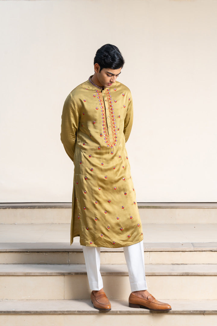 MADHAN KURTA