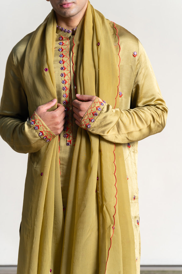 MADHAN KURTA