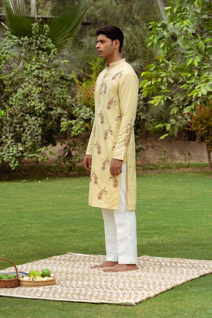 Ambi Kurta