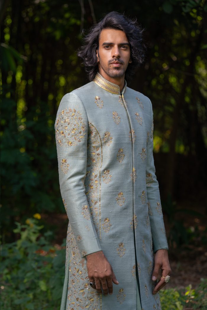Buy Embroidered Sherwani | Manjum | Sherwani Set | Ayush Jain
