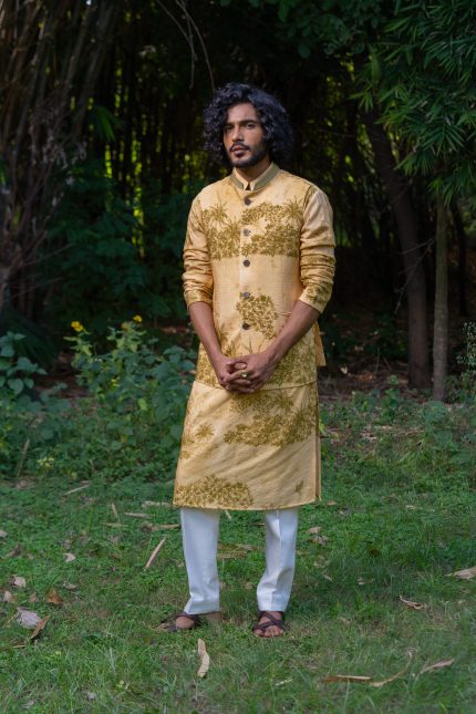 Shop Printed Bandi | Golden Jungle | Ethnic Bandi Set | Ayush Jain | houseofayushjain