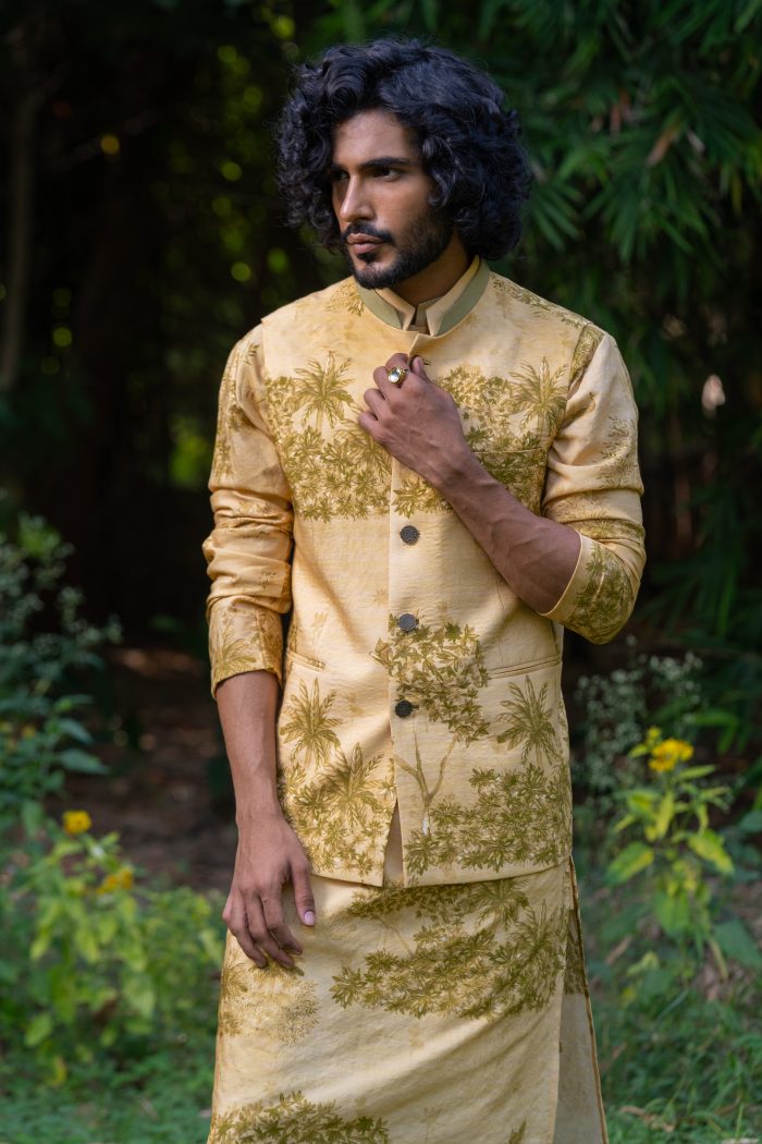 Shop Printed Bandi | Golden Jungle | Ethnic Bandi Set | Ayush Jain | houseofayushjain