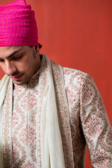 Buy Wedding Sherwani Set | Layla | Sherwani in Delhi | Ayush Jain