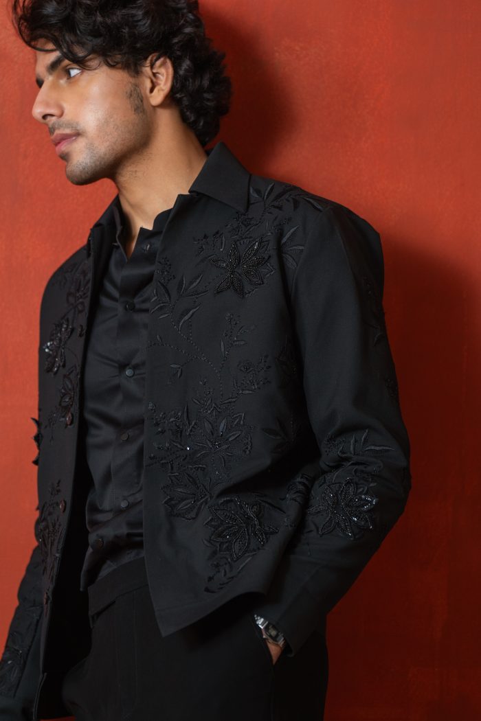 Shop Embroidered Suit In Delhi | Black Lillies | houseofayushjain