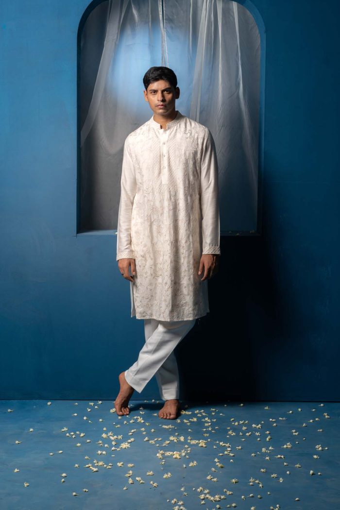 Shop Parijat Kurta Set | Off-White Kurta | houseofayushjain