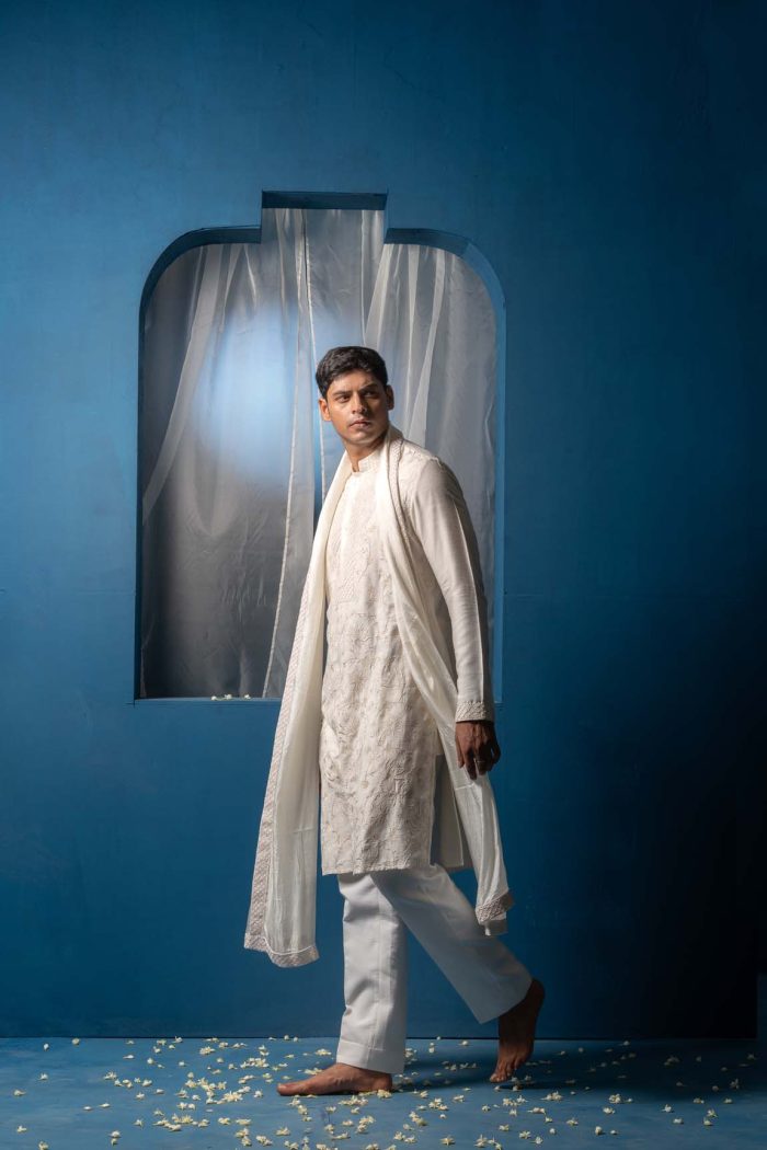 Shop Parijat Kurta Set | Off-White Kurta | houseofayushjain