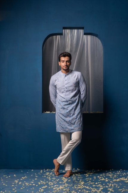 Shop Tarang Kurta | Ombre Blue Embroidered Kurta | Ayush Jain