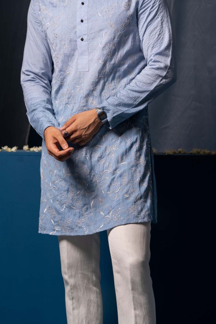 Shop Tarang Kurta | Ombre Blue Embroidered Kurta | Ayush Jain