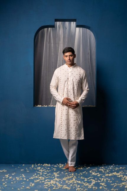 Shop Shama Kurta | Mirror Work White Kurta | houseofayushjain