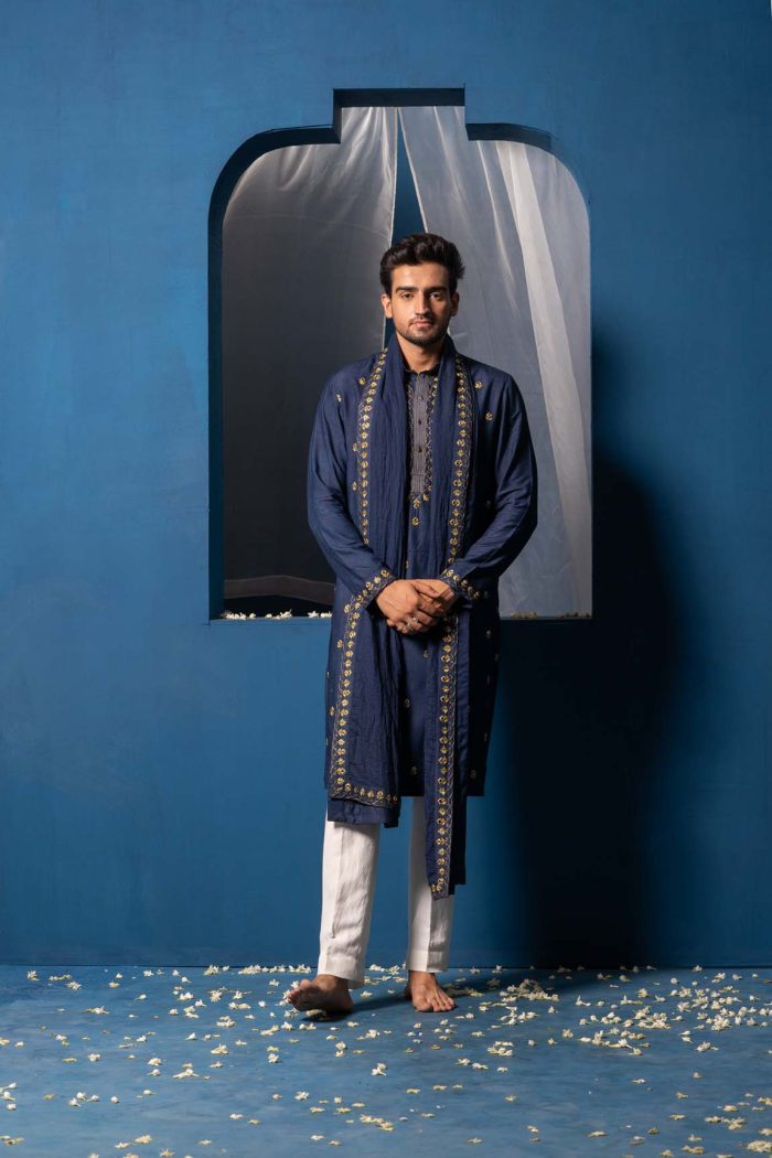 Shop Dark Blue Kurta | Ayina Kurta Set | houseofayushjain