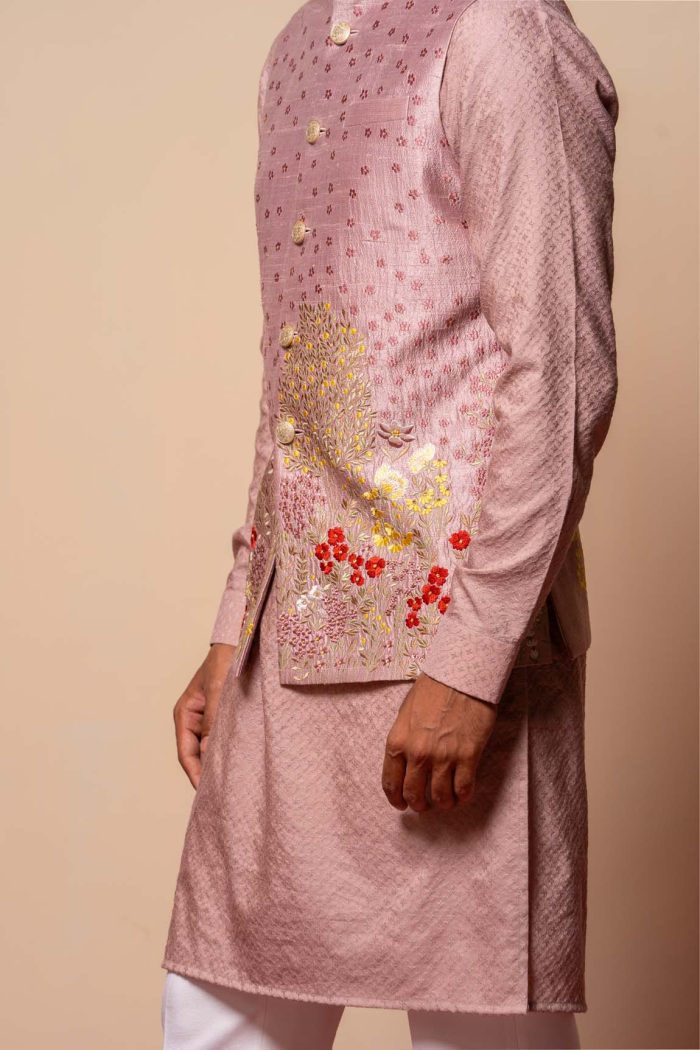 Shop Dull Pink Bandi | Aam Bagh Bandi | houseofayushjain